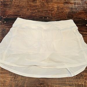Lululemon White Tennis/Golf Skirt